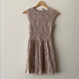 Lace dress